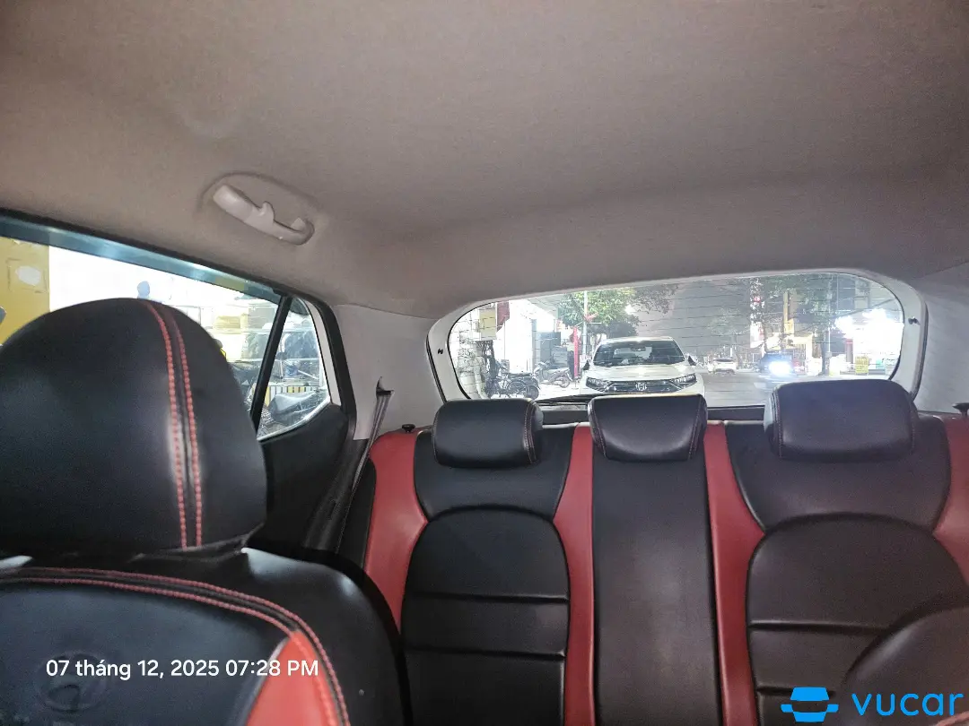 Huyndai I10 hatchback mt1.2 N/A - Nội thất 2