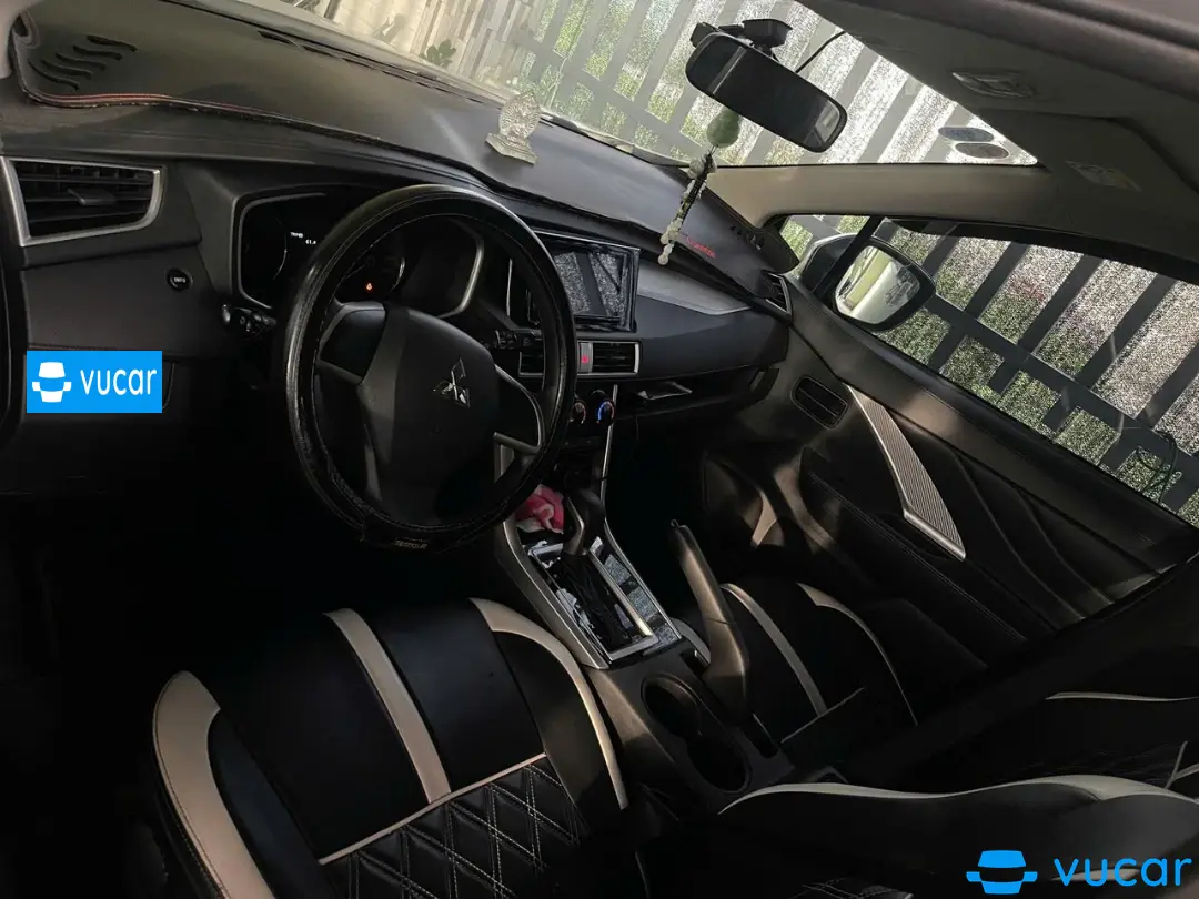 Mitsubishi Xpander 1.5 AT 2023 - Nội thất 2