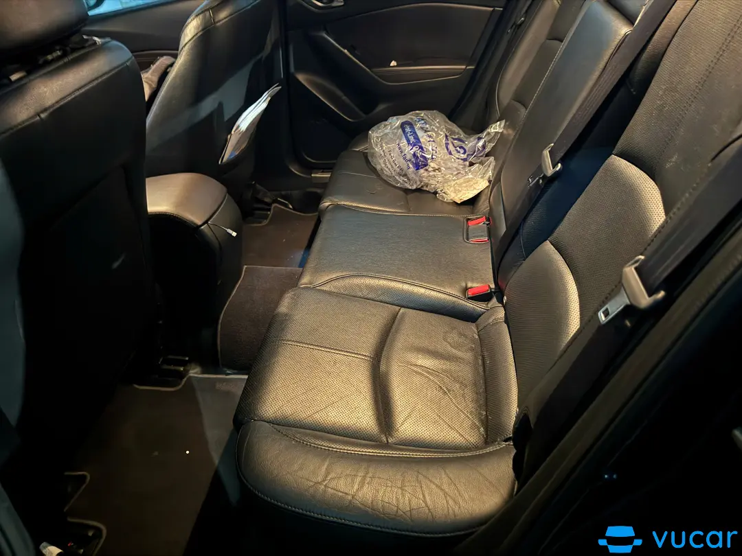 Mazda 3 1.5 AT 2018 - Nội thất 8