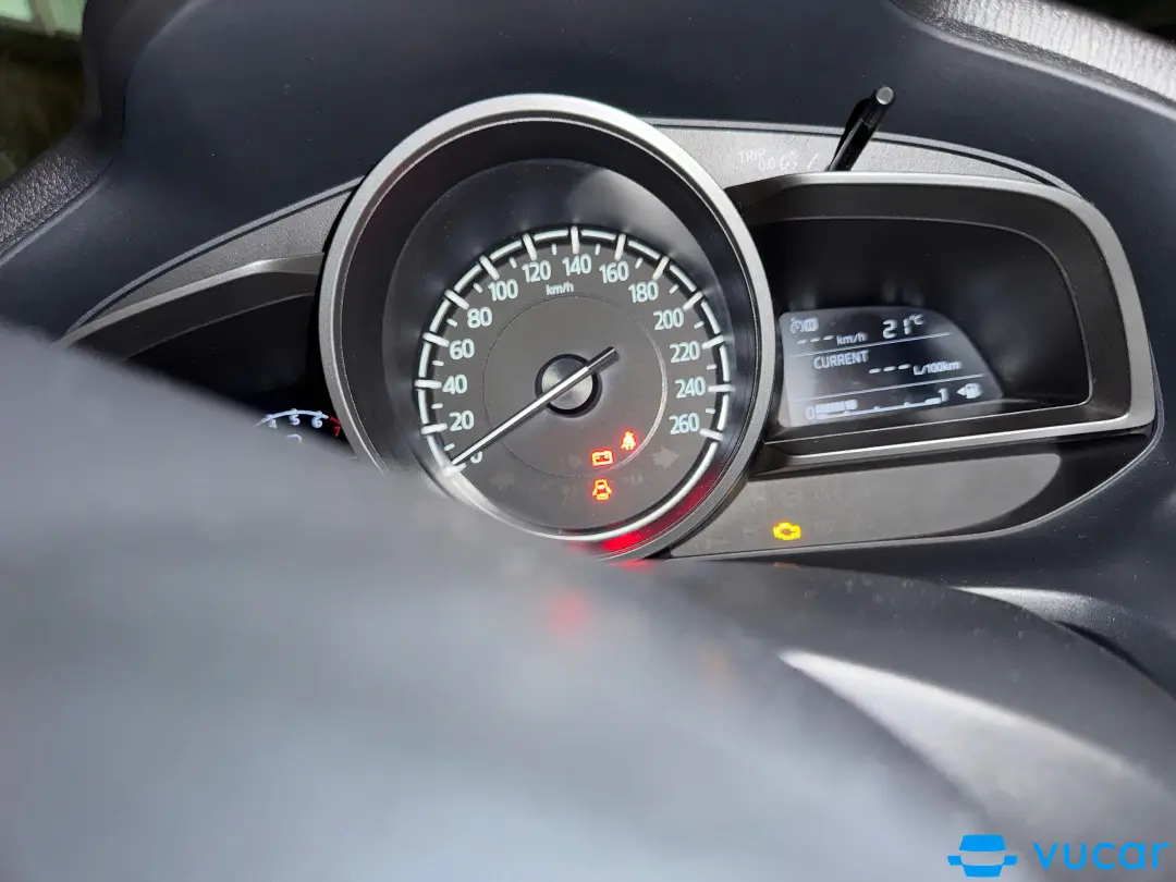 Mazda 3 1.5 AT 2018 - Nội thất 2