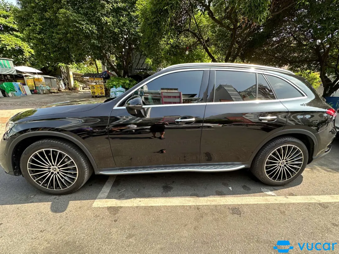 Mercedes Glc 300 4Matic 2023 - Ngoại thất 7