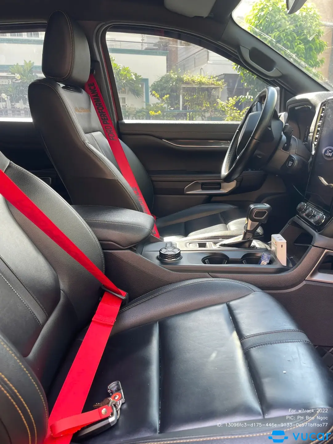Ford Ranger Wildtrak 2.0L 4x4 AT 2022 - Nội thất 6