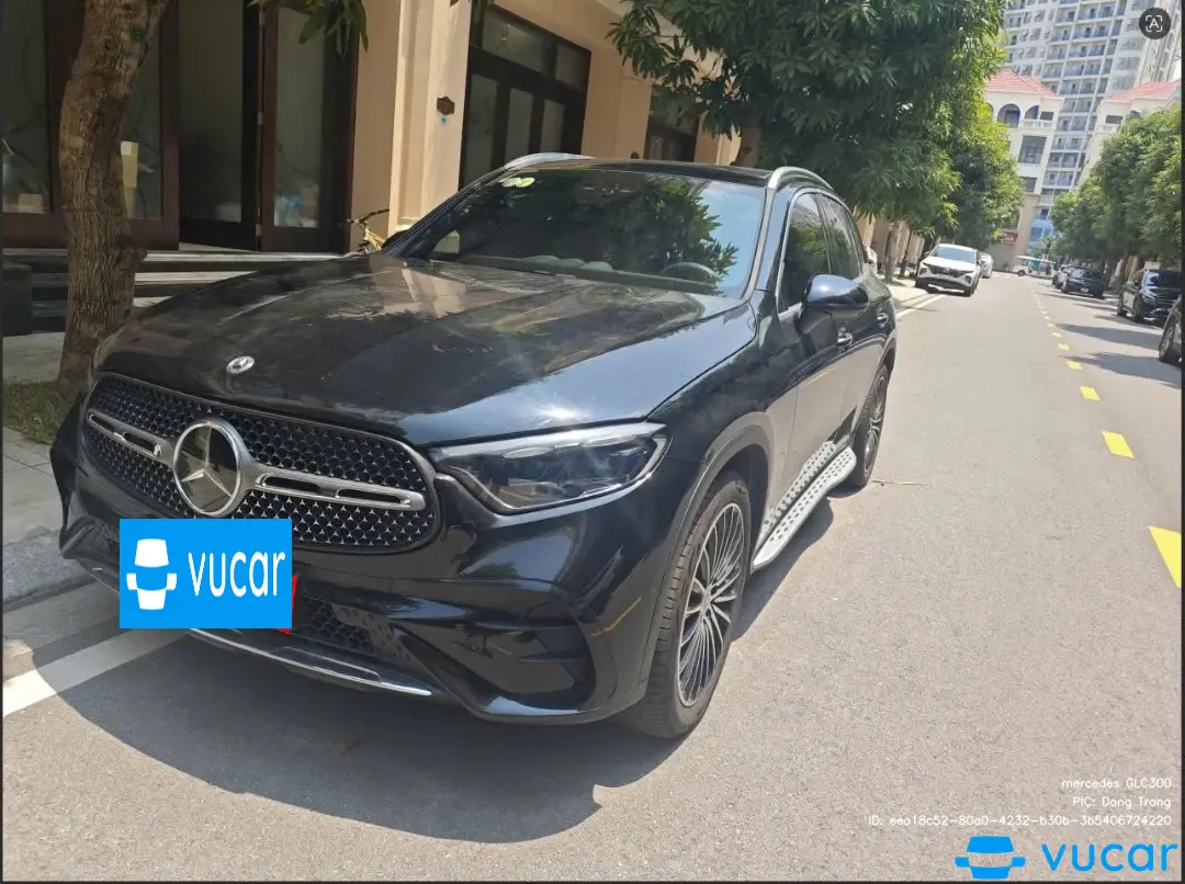mercedes GLC300 - Ngoại thất 6