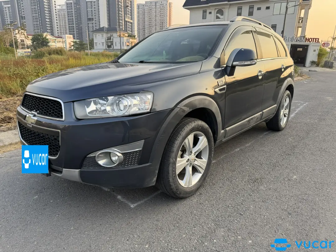 Chevrolet Captiva LT MT 2011 - Ngoại thất 4