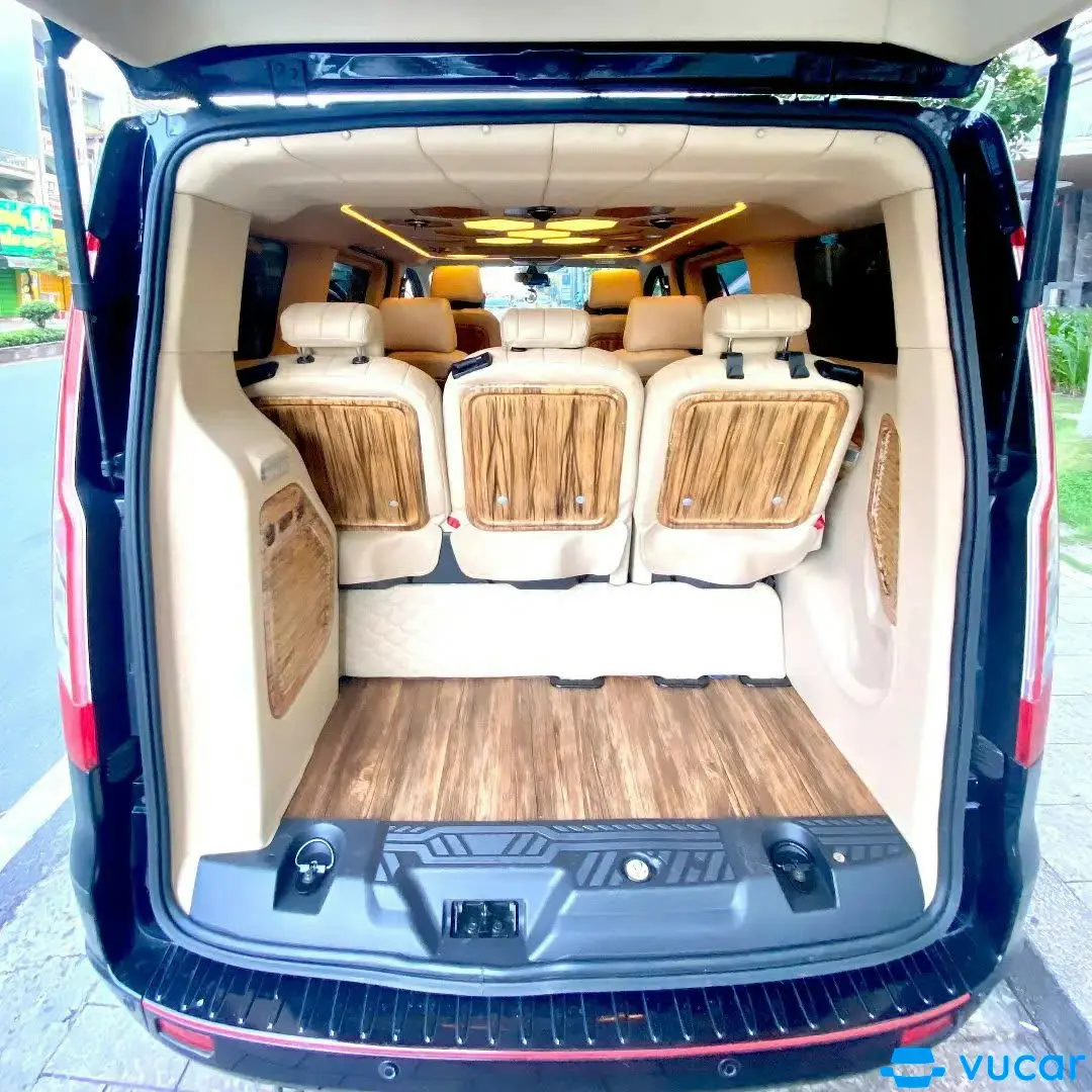 Ford Tourneo Limousine Titanium 2.0 AT 2019 - Nội thất 4