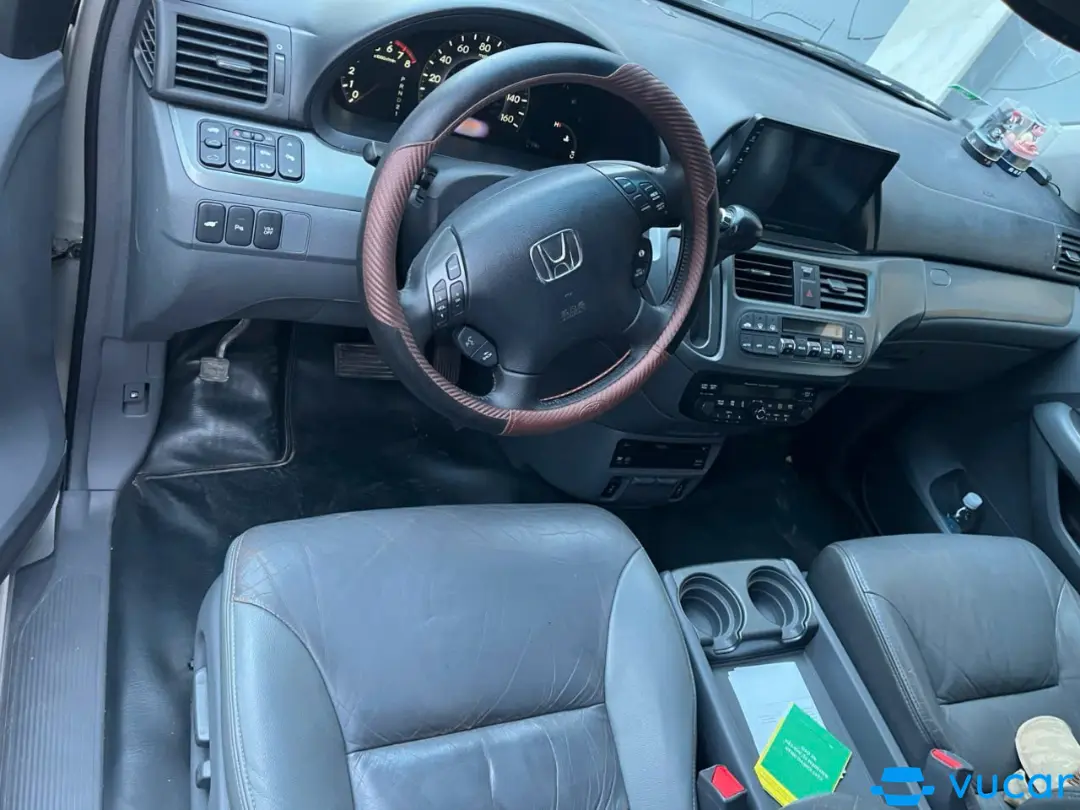 Honda Odyssey Touring 3.5 AT 2005 - Nội thất 2