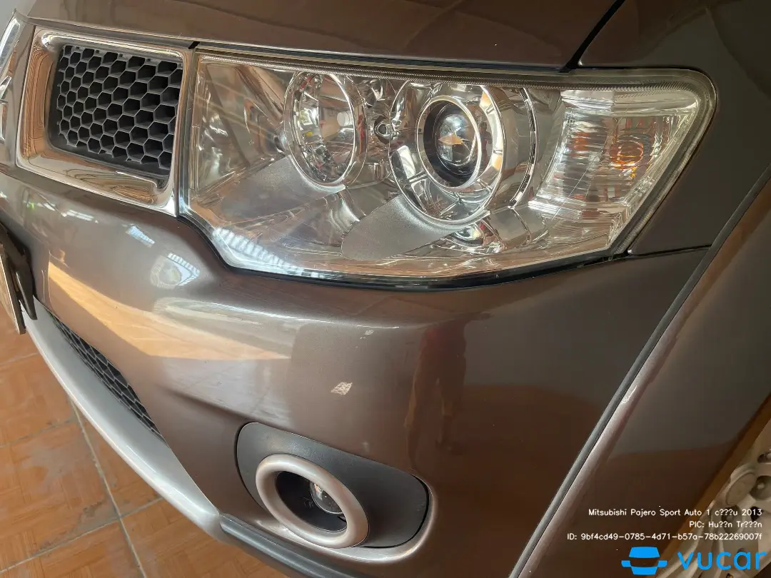 Mitsubishi Pajero Sport Auto 1 cầu 2013 - Ngoại thất 6