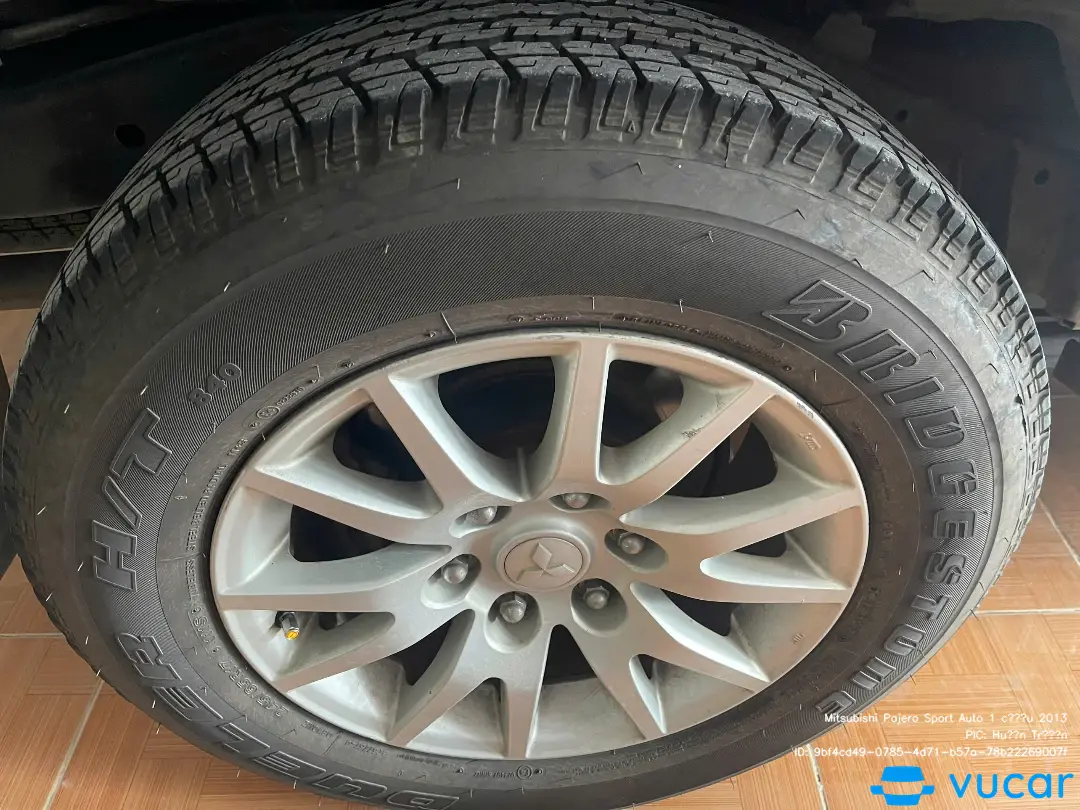 Mitsubishi Pajero Sport Auto 1 cầu 2013 - Ngoại thất 7