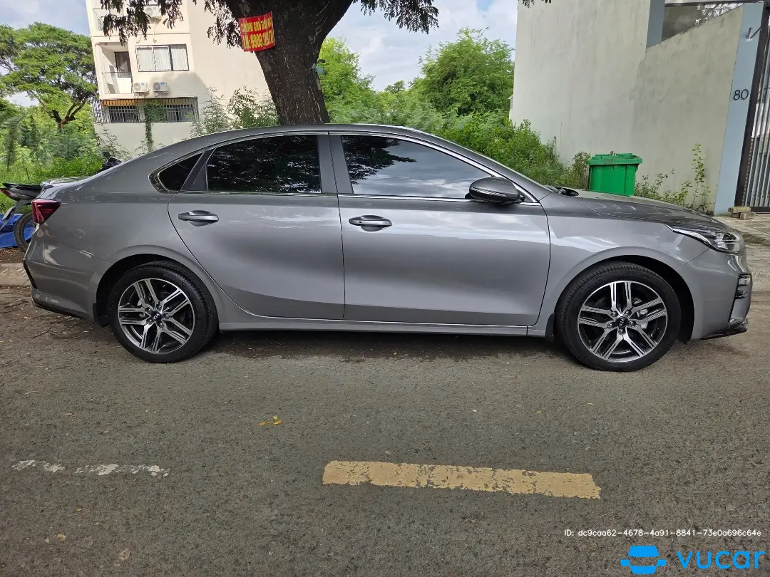 Kia Cerato 2.0 AT Premium 2020 - Ngoại thất 8