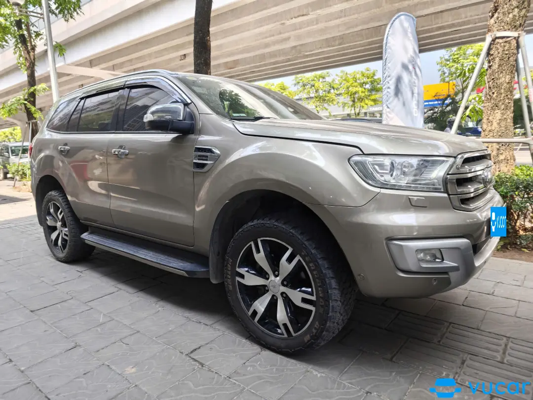 Ảnh xe Everest Titanium 2.2AT 2016