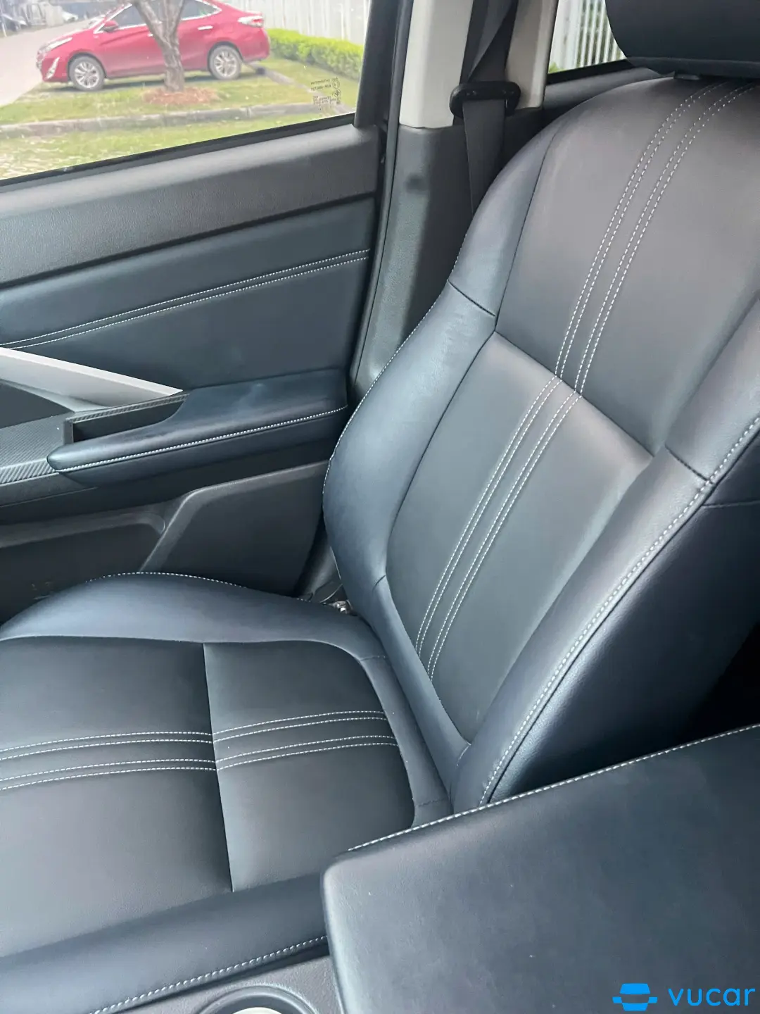 Mitsubishi Xpander Cross 1.5 AT 2025 - Nội thất 3
