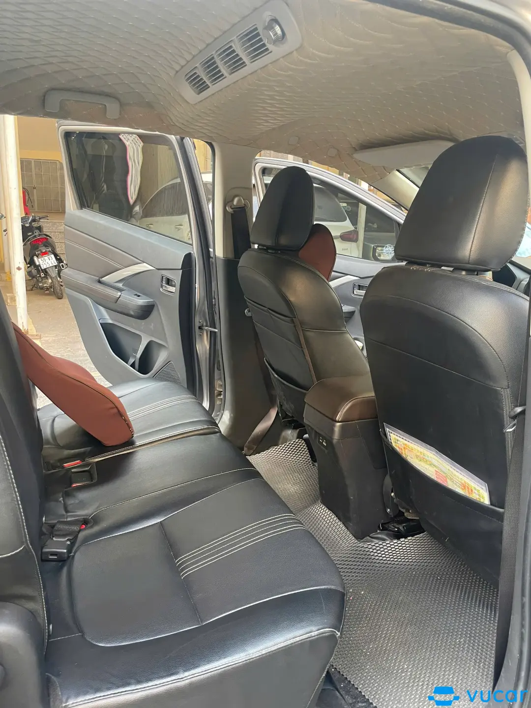 Mitsubishi;XPANDER đời 2022-AT 1.5 - Nội thất 1
