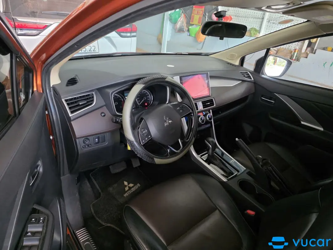 Mitsubishi Xpander Cross 1.5 AT 2021 - Nội thất 4