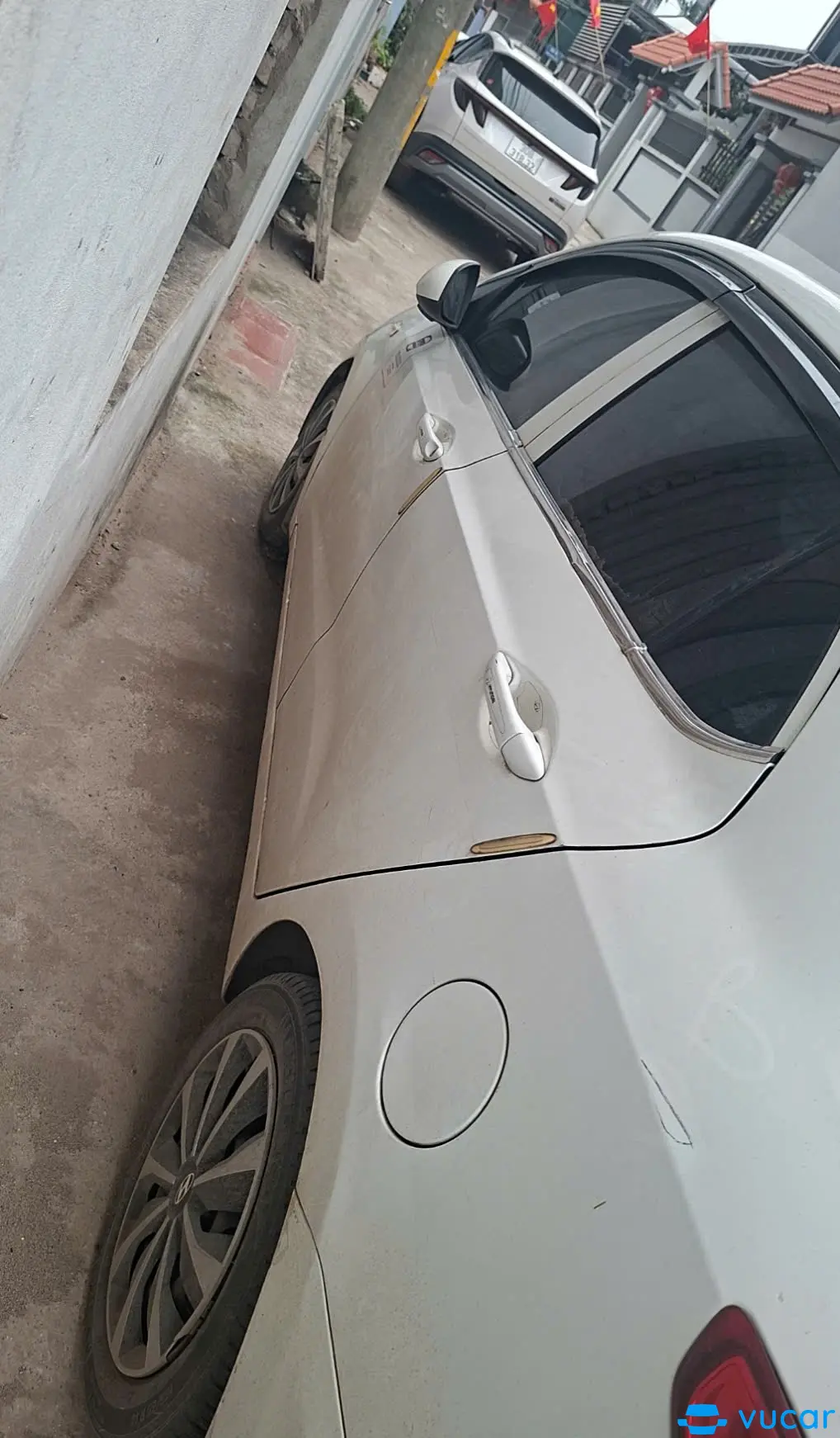 Ảnh xe huyndai j10 2017