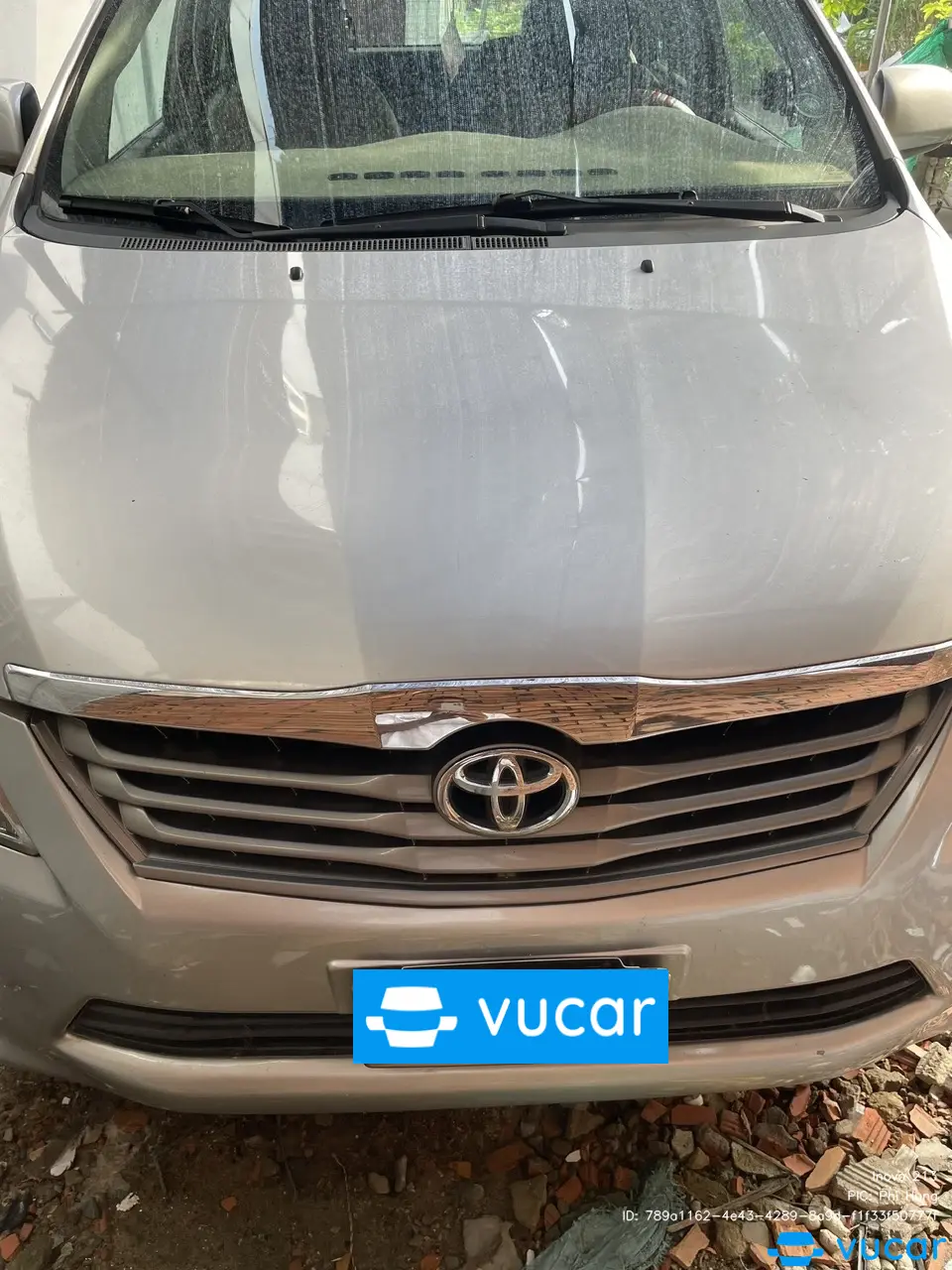 Toyota Innova 2.0E 2013