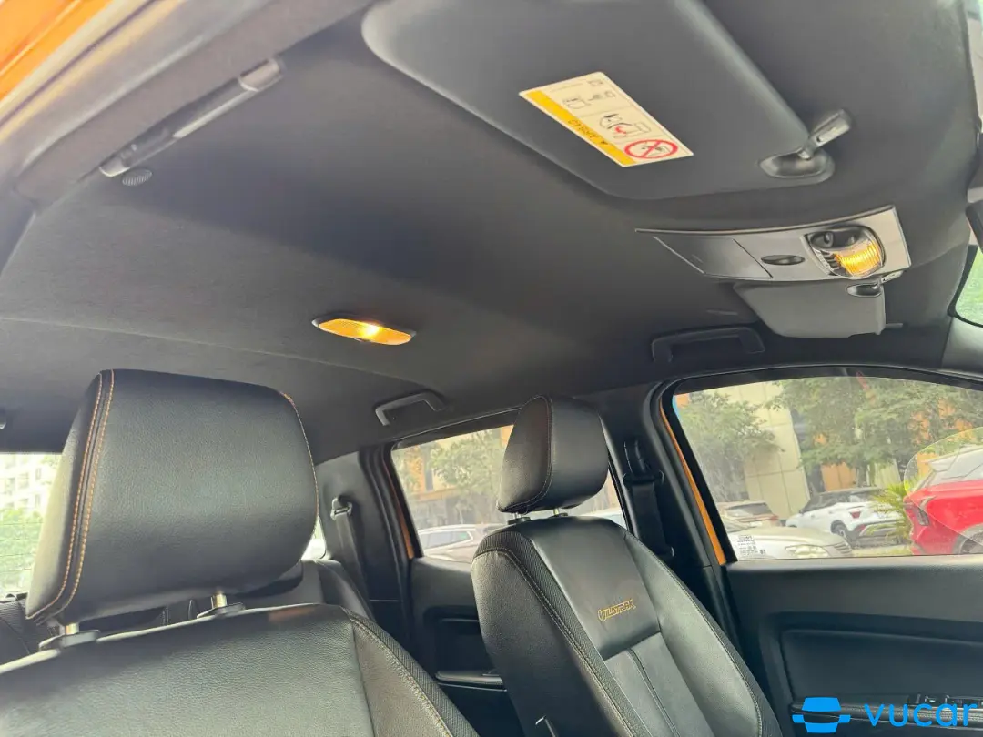 Ford Ranger Wildtrak 2.0L 4x4 AT 2018 - Nội thất 15