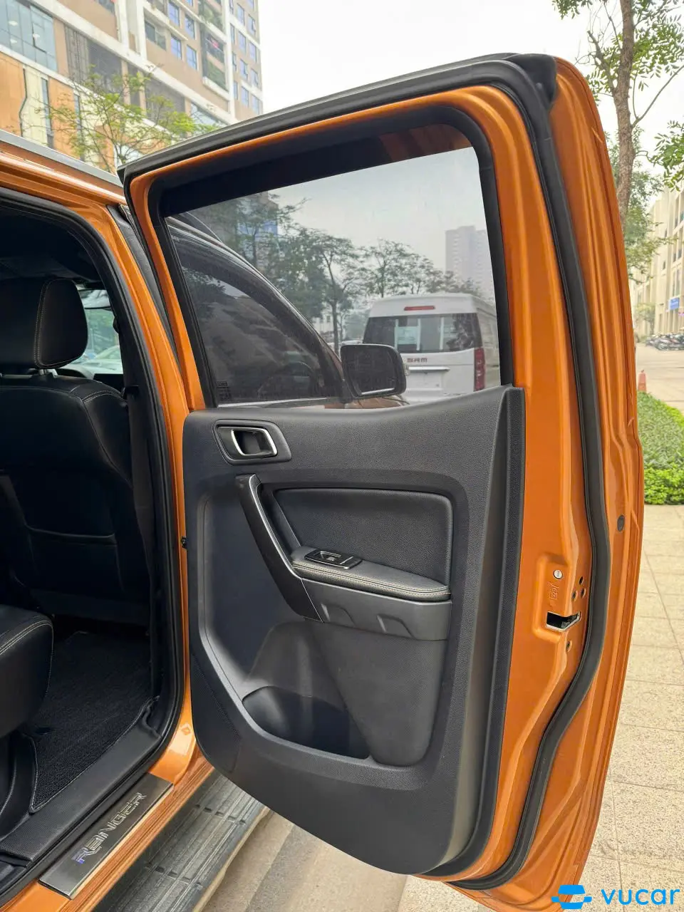Ford Ranger Wildtrak 2.0L 4x4 AT 2018 - Nội thất 19