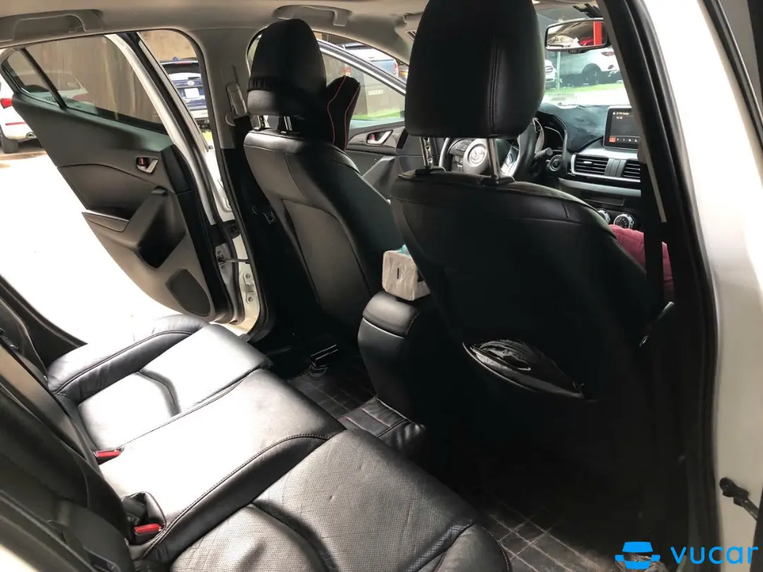 Mazda 3 1.5L Hatchback 2015 - Nội thất 7