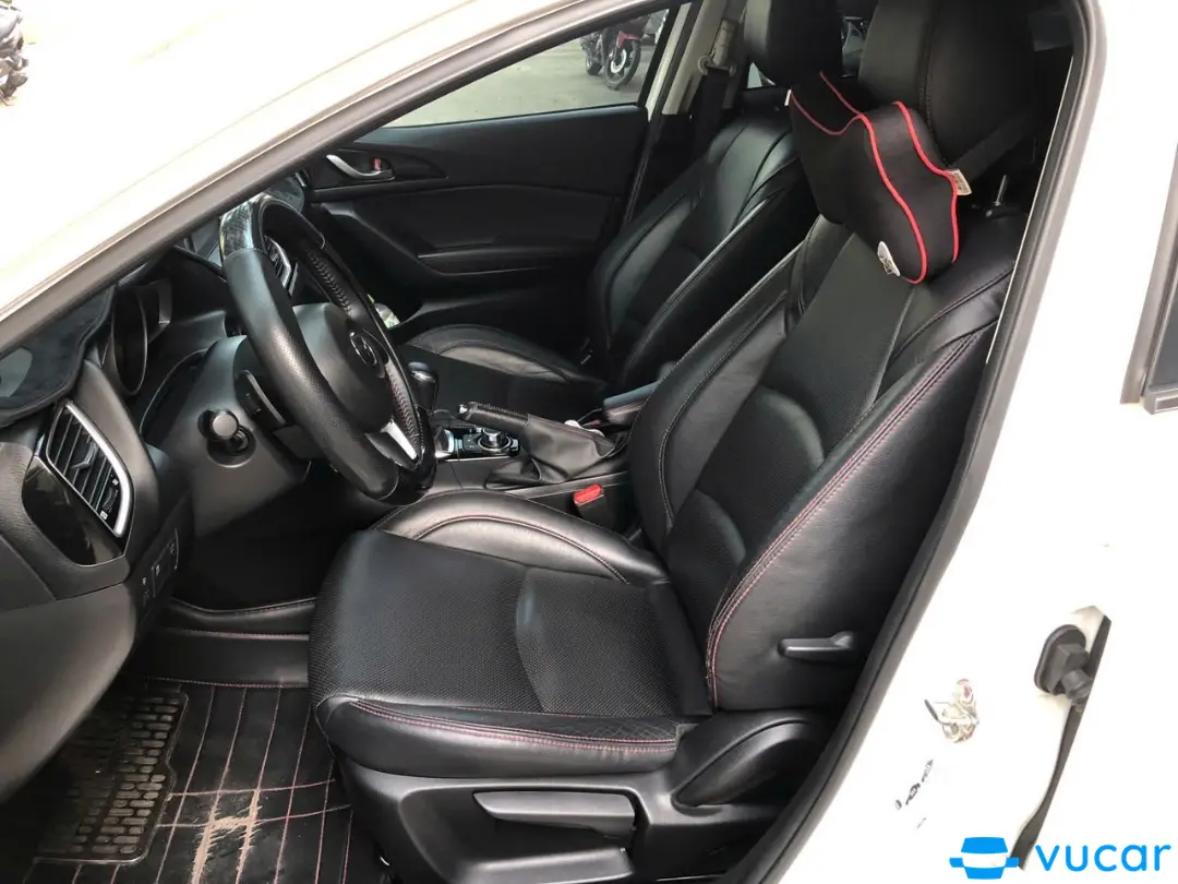 Mazda 3 1.5L Hatchback 2015 - Nội thất 5