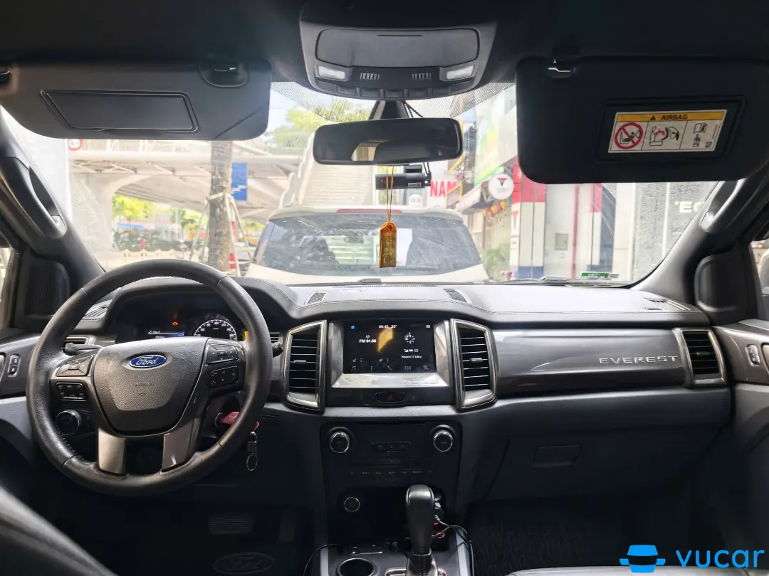 Ford Everest Titanium 2.2L 4x2 AT 2016 - Nội thất 1