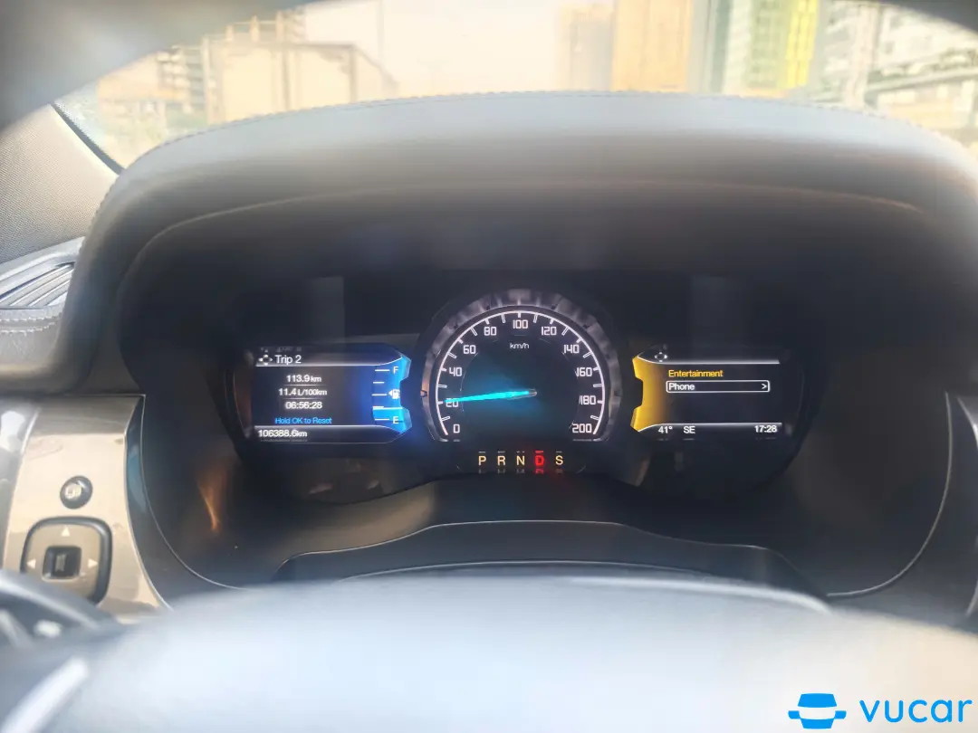 Ford Everest Titanium 2.2L 4x2 AT 2016 - Nội thất 5