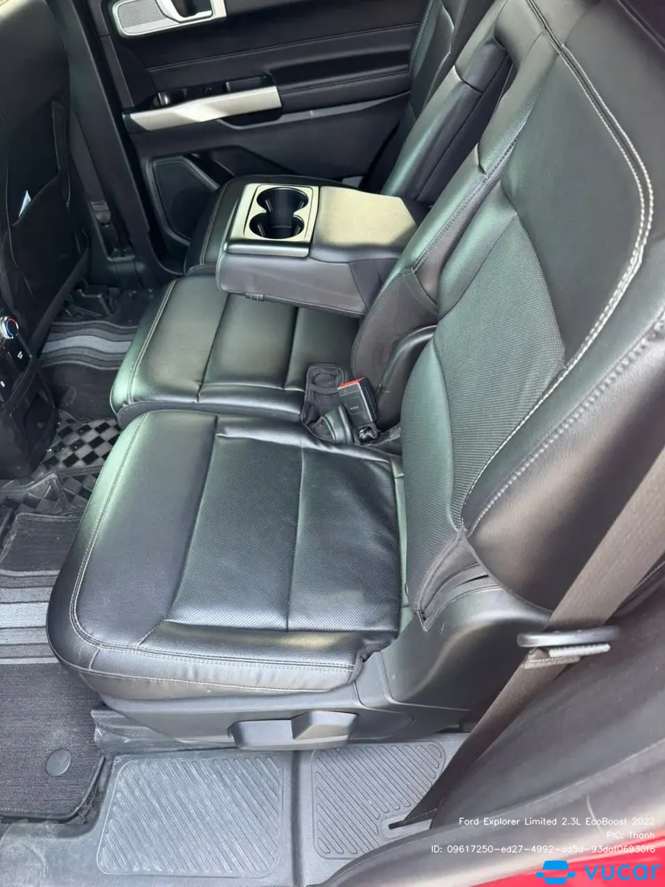 Ford Explorer Limited 2.3L EcoBoost 2022 - Nội thất 1