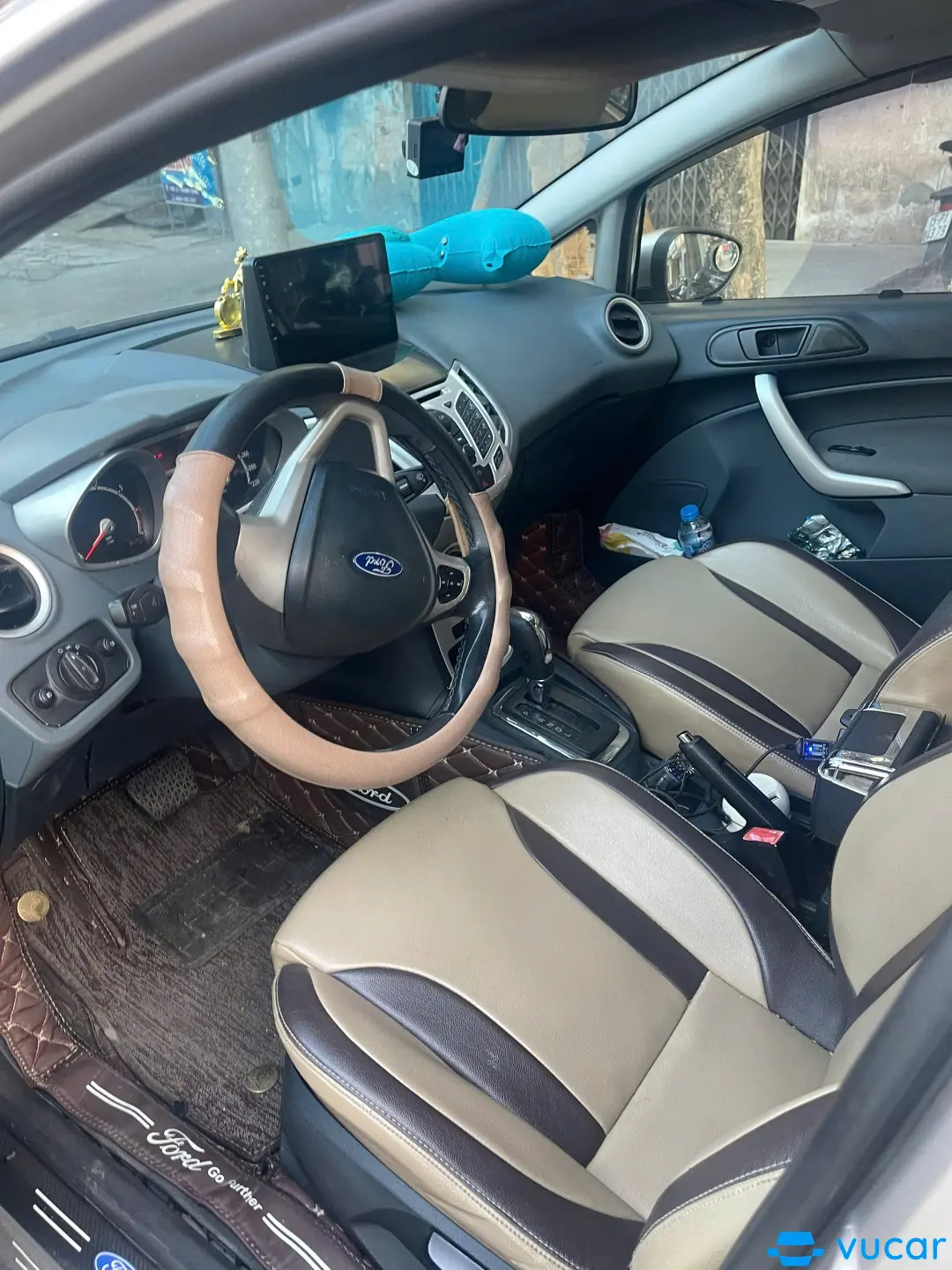 Ford fiestar 2012 - Nội thất 3
