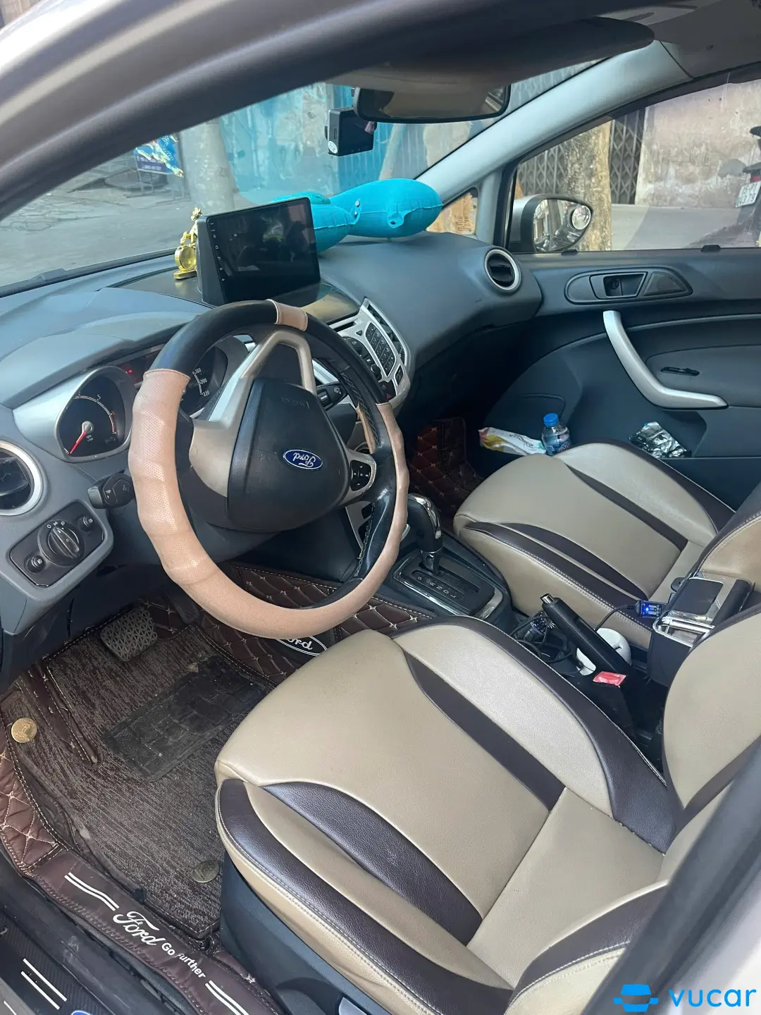 Ford fiestar 2012 - Nội thất 1