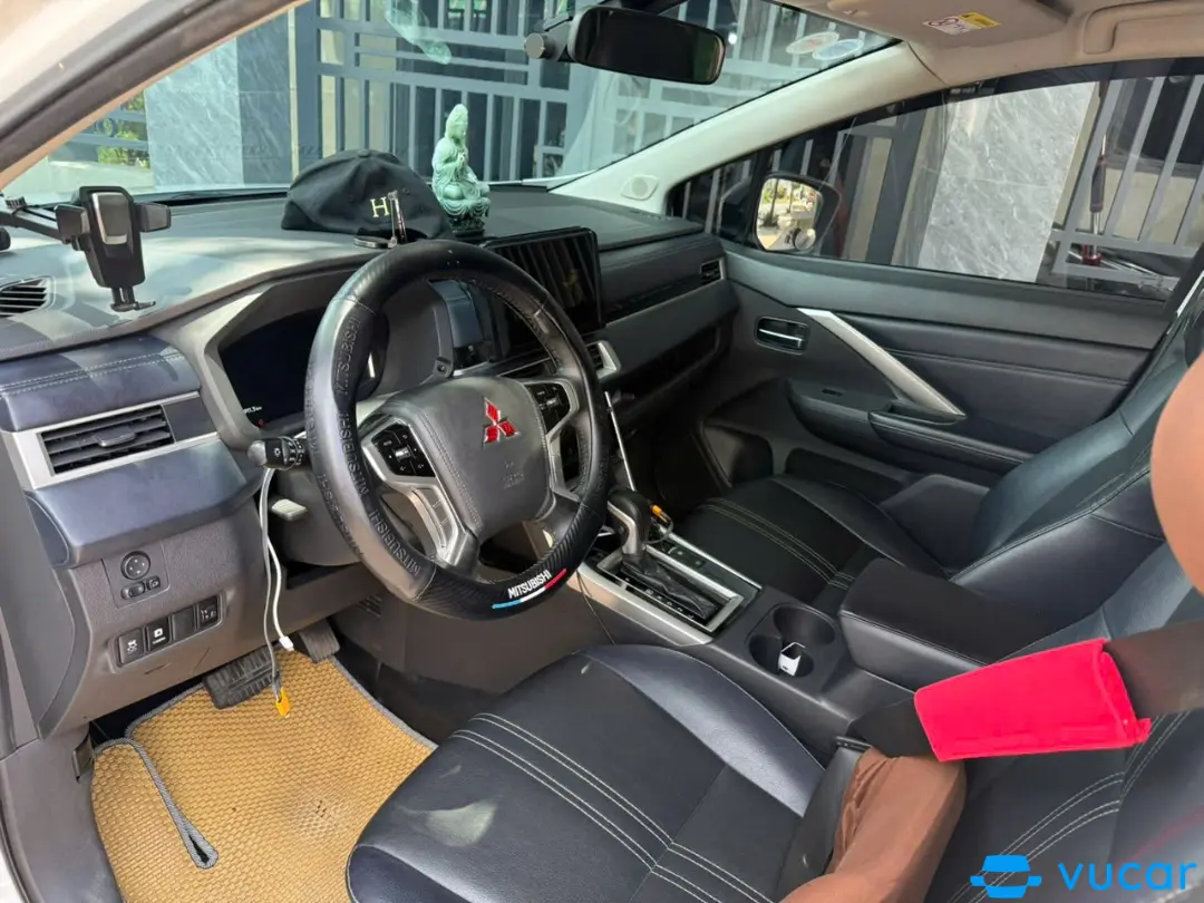 Mitsubishi Xpander Cross 1.5 AT 2023 - Nội thất 2