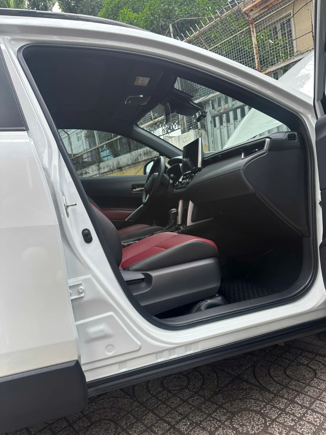 Toyota Corolla cross 1.8HEV 2025 - Nội thất 2