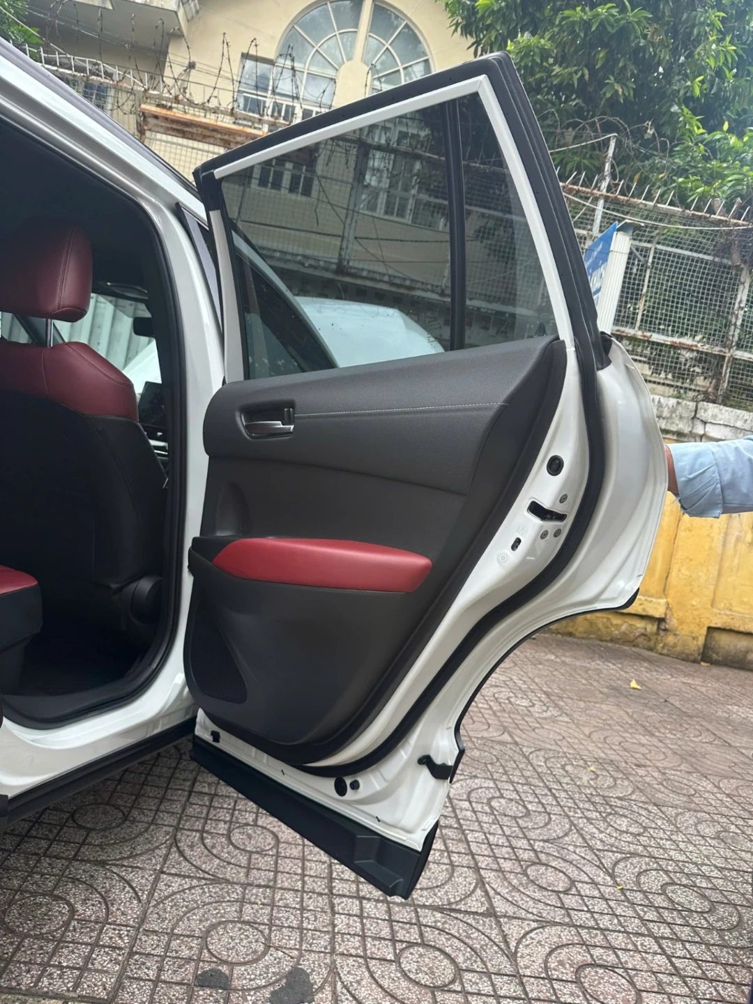 Toyota Corolla cross 1.8HEV 2025 - Nội thất 4