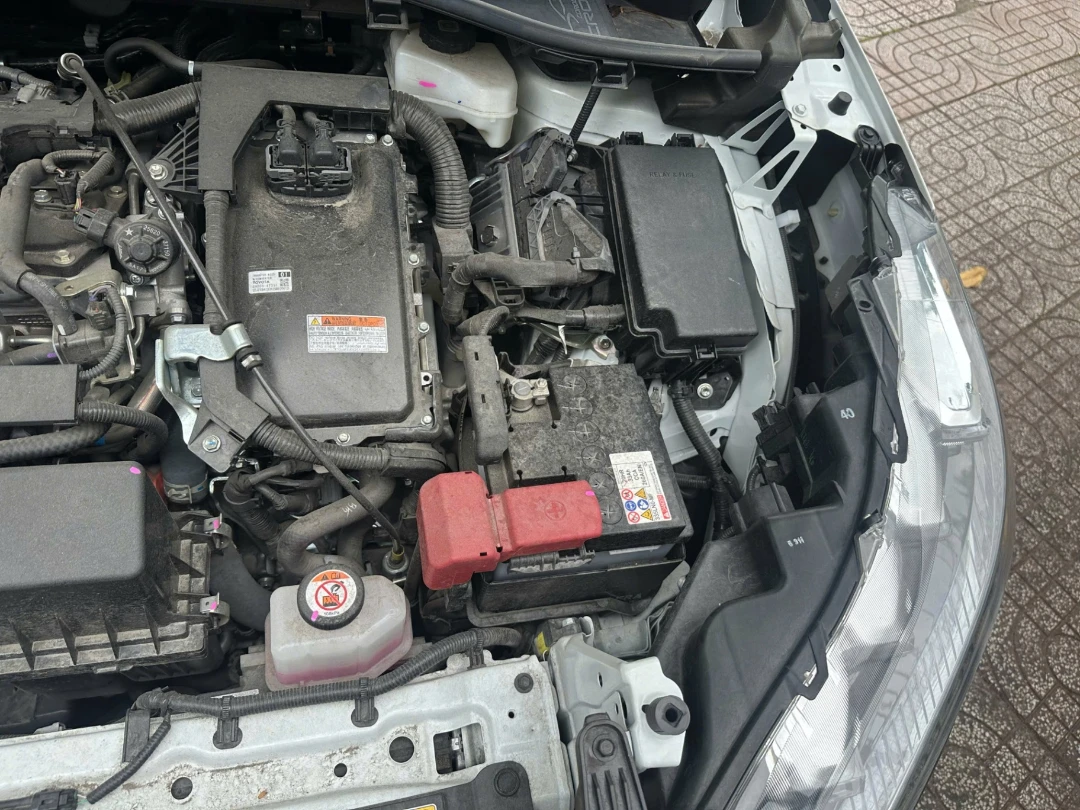 Toyota Corolla cross 1.8HEV 2025 - Khoang động cơ 6