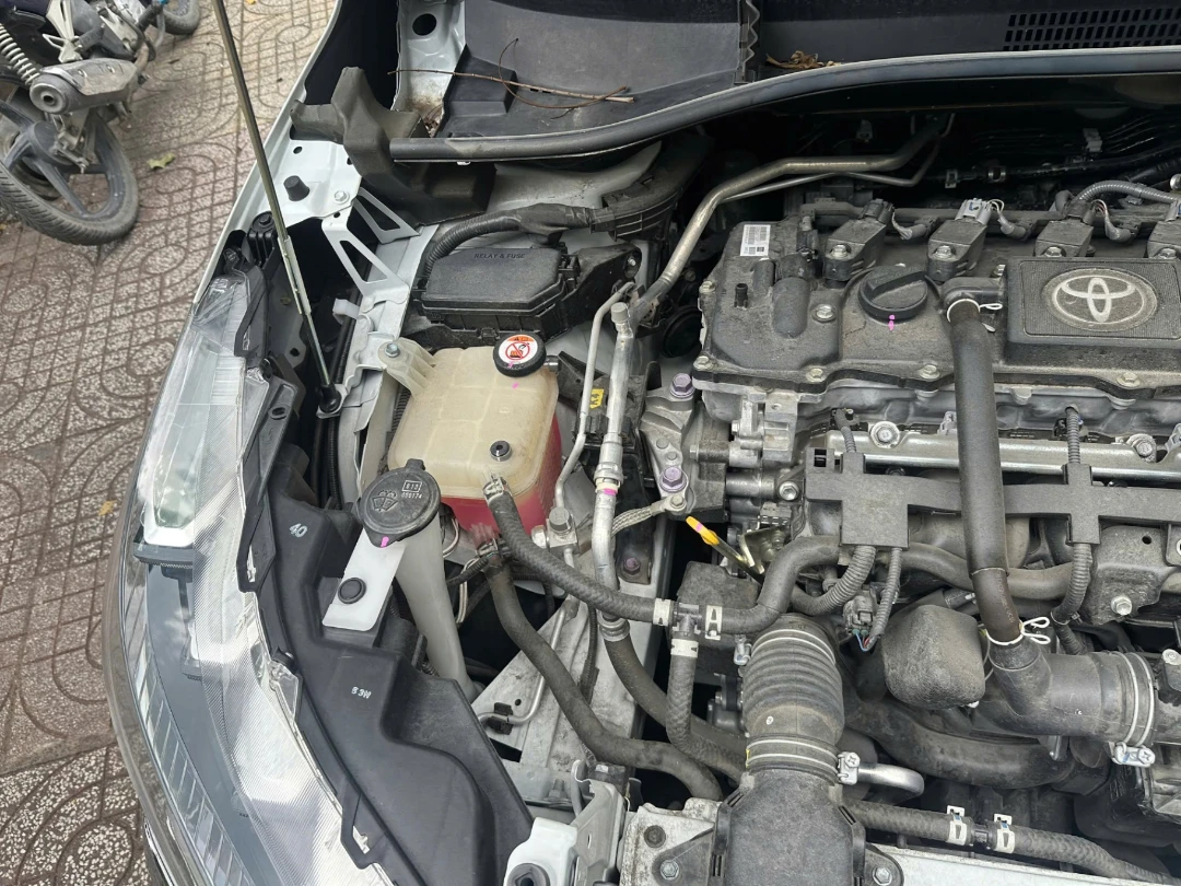 Toyota Corolla cross 1.8HEV 2025 - Khoang động cơ 11