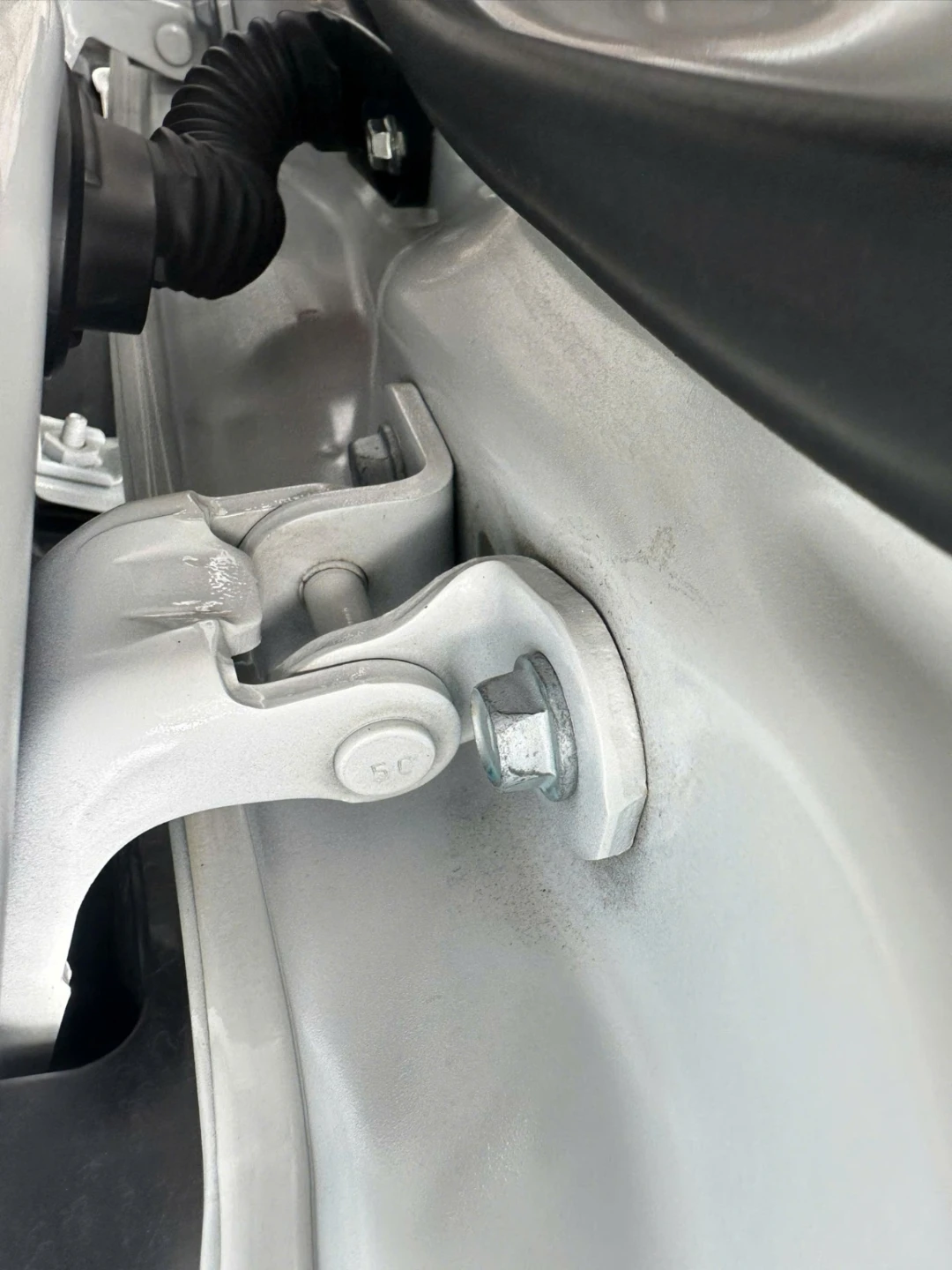Toyota Corolla cross 1.8HEV 2025 - Khoang động cơ 17