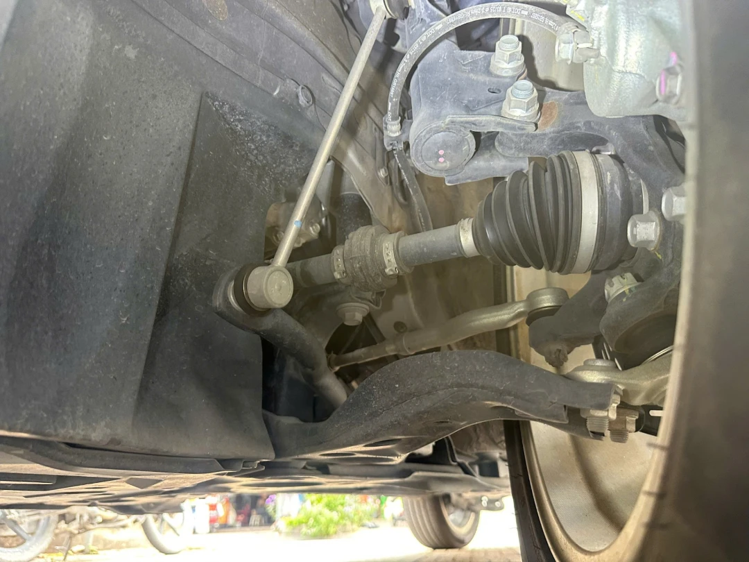 Toyota Corolla cross 1.8HEV 2025 - Gầm & khung xe 8
