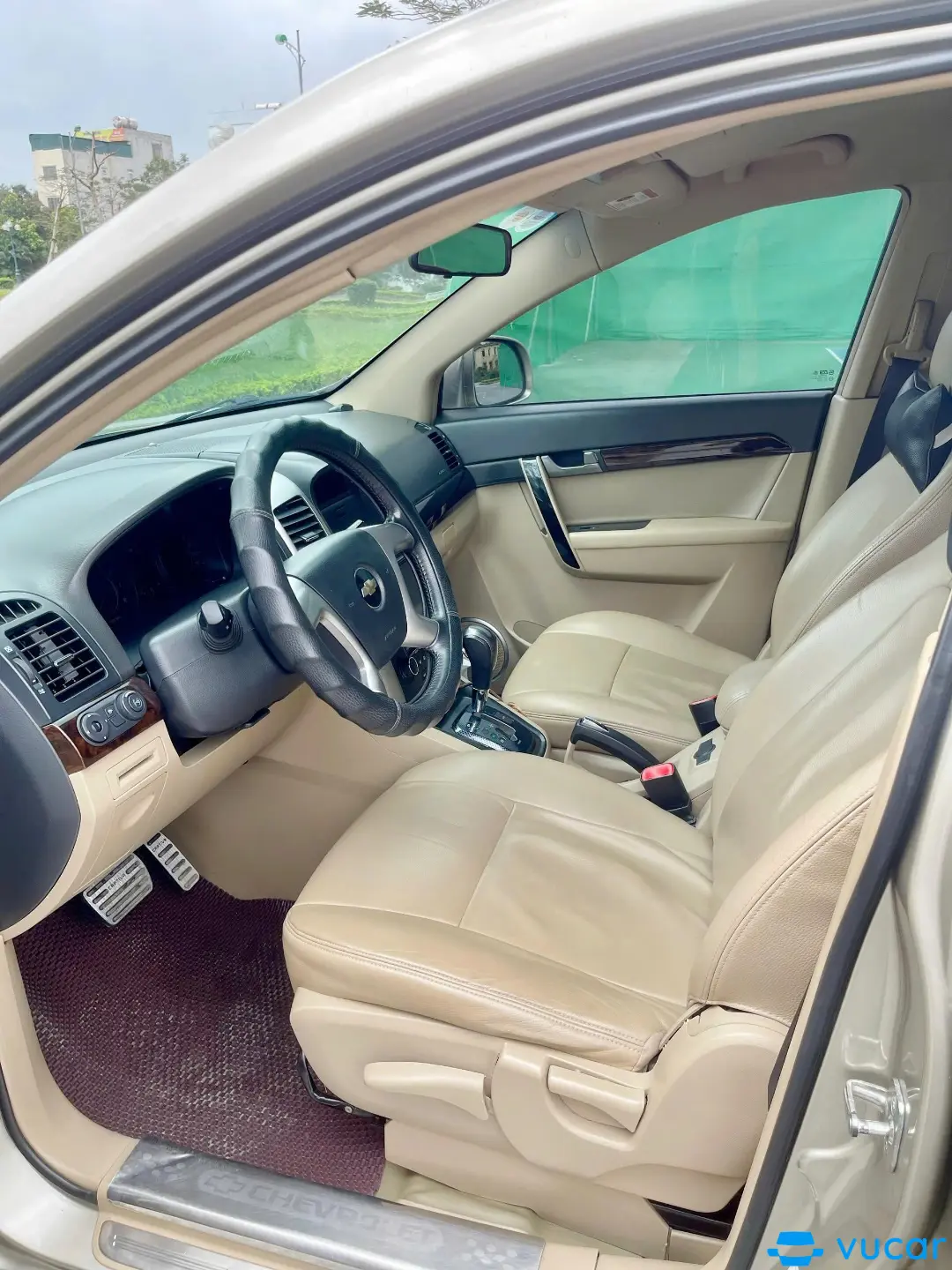 Chevrolet Captiva LTZ 2.4 AT 2011 - Nội thất 4
