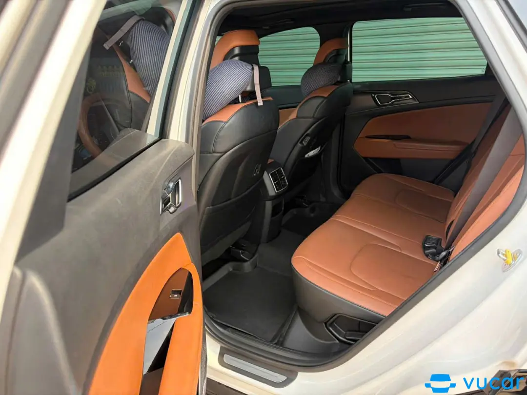 Kia Sportage 2.0 D - Nội thất 5