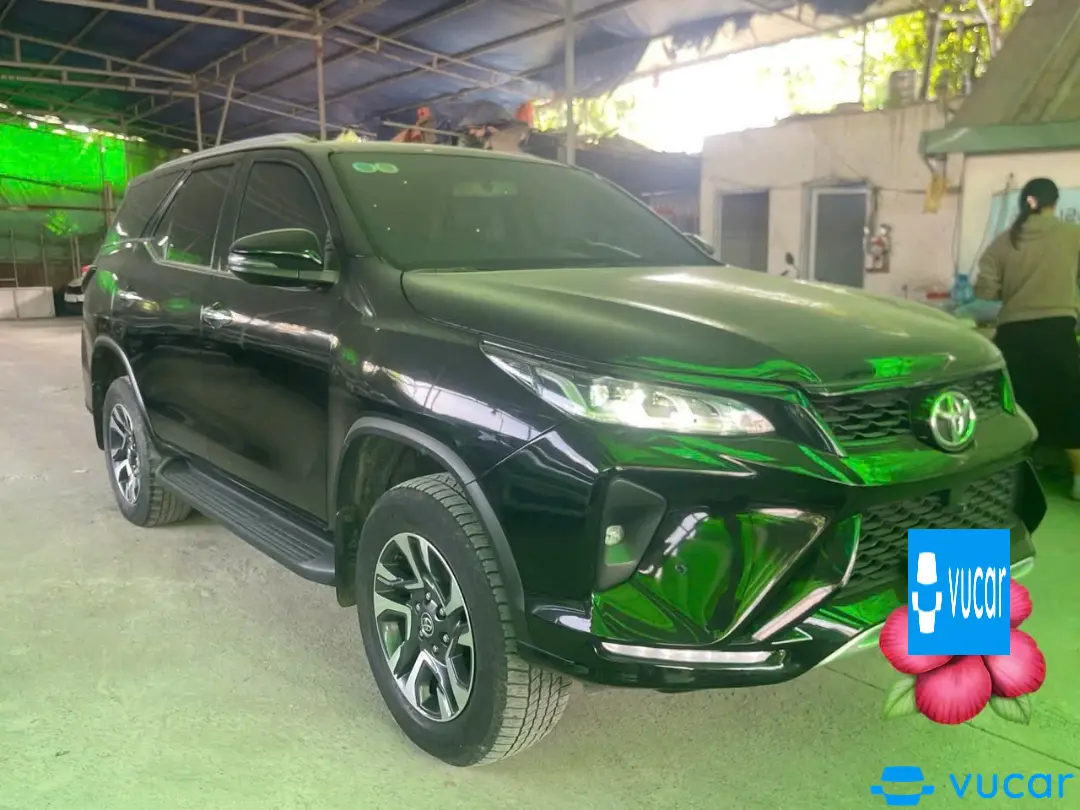Toyota Fortuner 2.4G 4x2 AT Legender 2021 - Ngoại thất 4