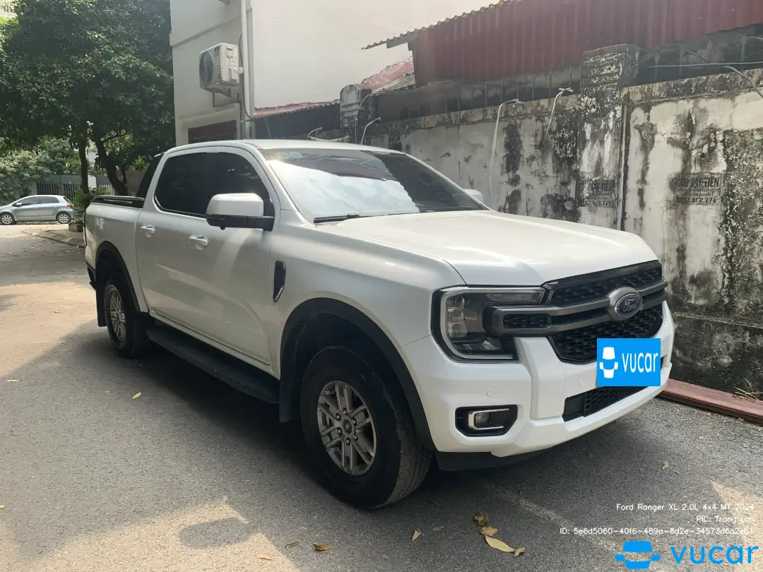 Ảnh xe Ford Ranger XLS 2.0L 4x2 AT 2024 - ảnh 2