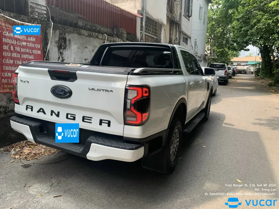 Ảnh xe Ford Ranger XLS 2.0L 4x2 AT 2024 - ảnh 3