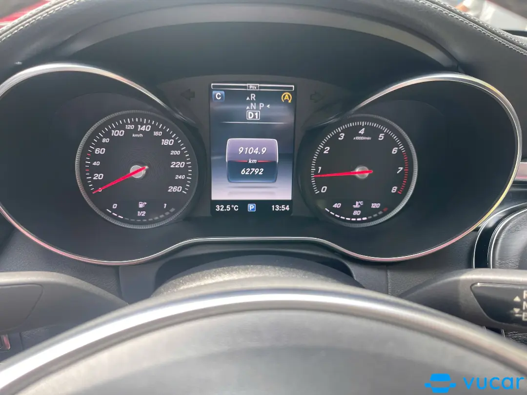 C250 amg merc 2015 trắng - Nội thất 4