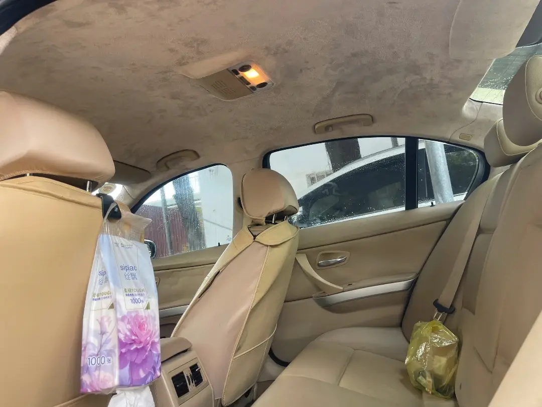 BMW 3 series 320i 2009 - Nội thất 2