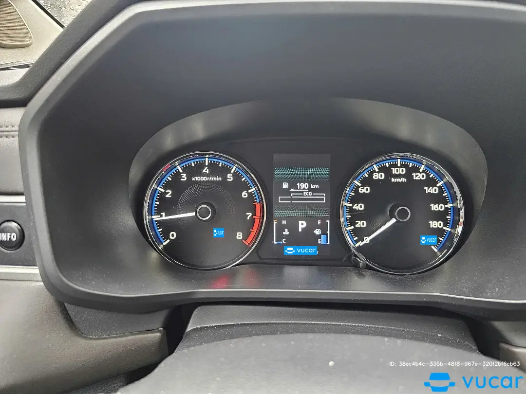 Mitsubishi Xpander Premium 1.5 AT 2023 - Nội thất 1