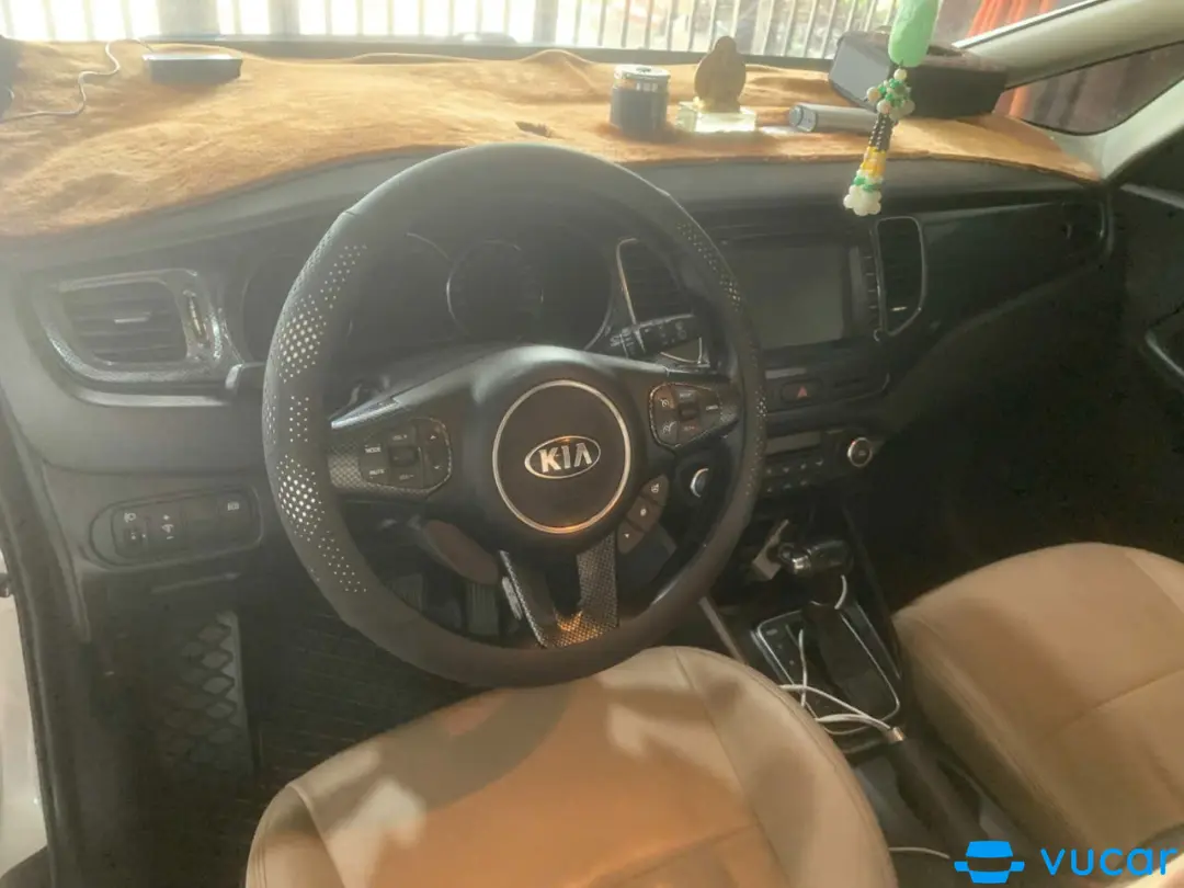 Kia Rondo DAT 2015 - Nội thất 4