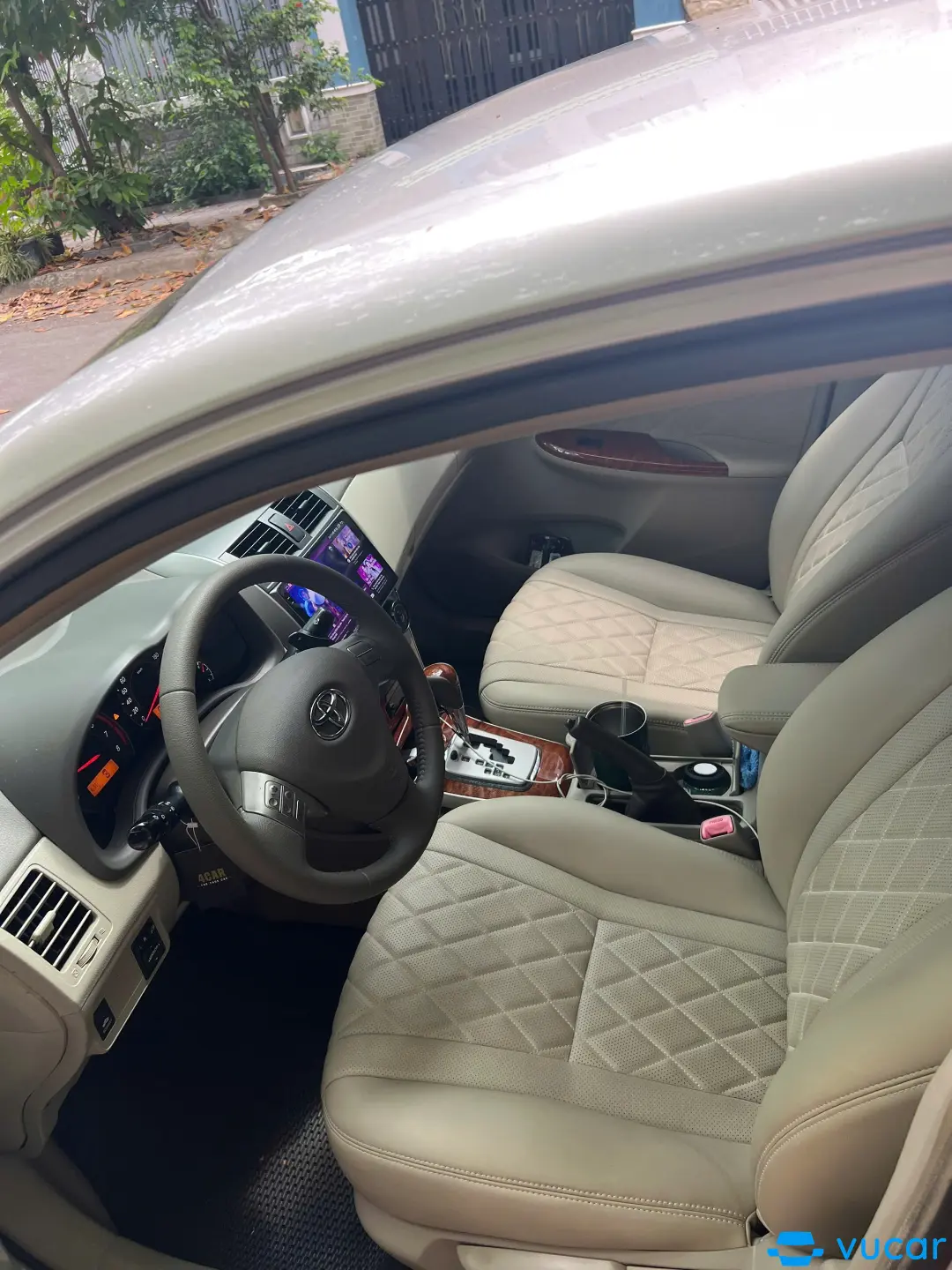 Toyota Altis 2.0V AT 2010 - Nội thất 6