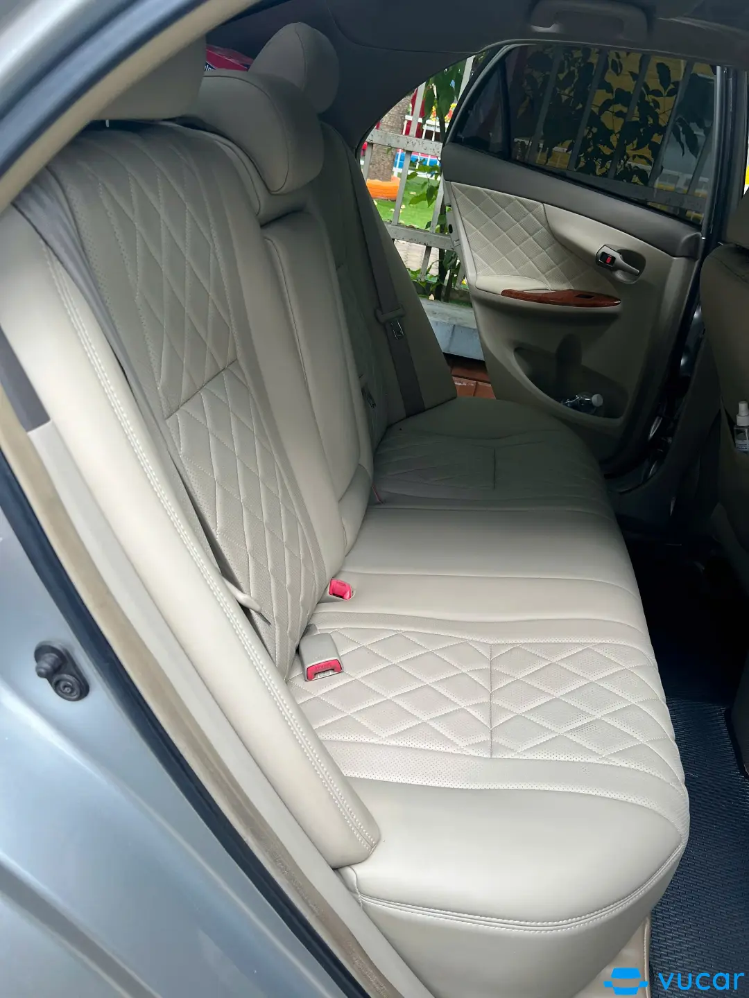 Toyota Altis 2.0V AT 2010 - Nội thất 4