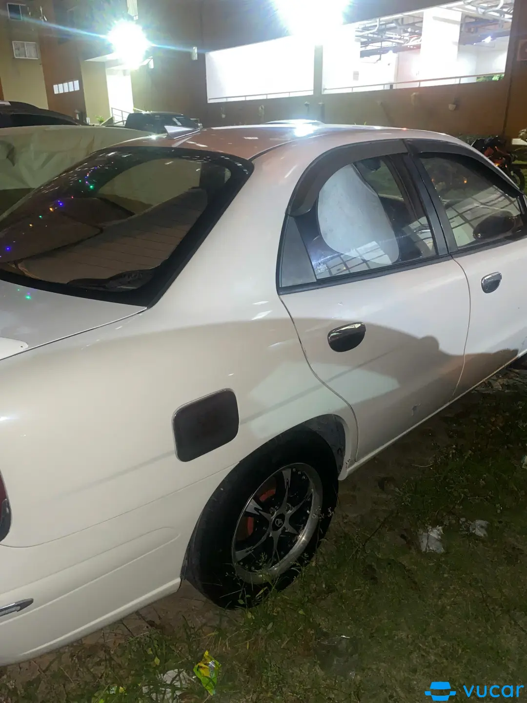 Daewoo Nubira II 1.6 2002 - Ngoại thất 15