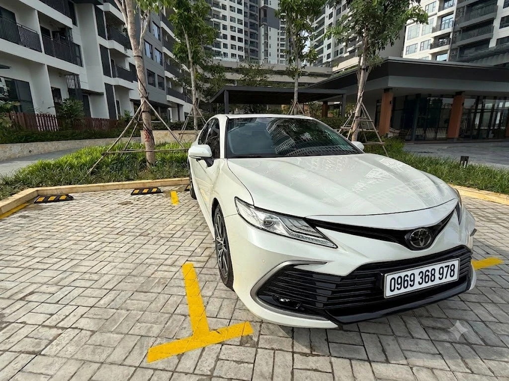 Ảnh xe Toyota Camry 2.0Q 2022
