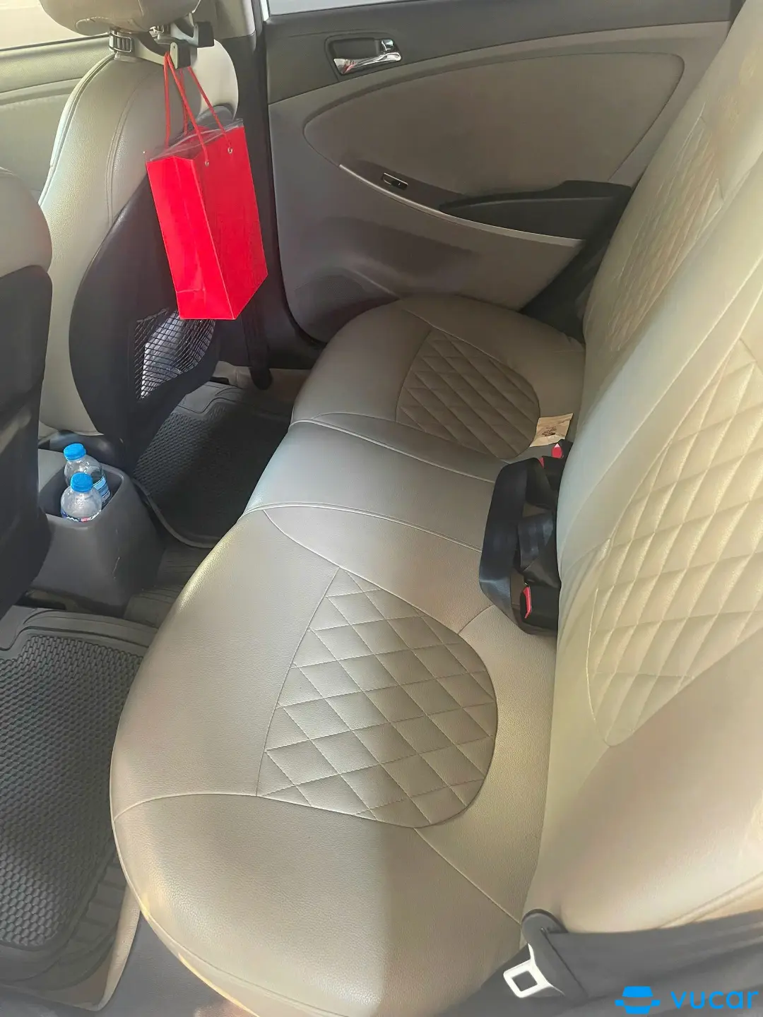 Hyundai Accent Hatchback 2014 - Nội thất 3