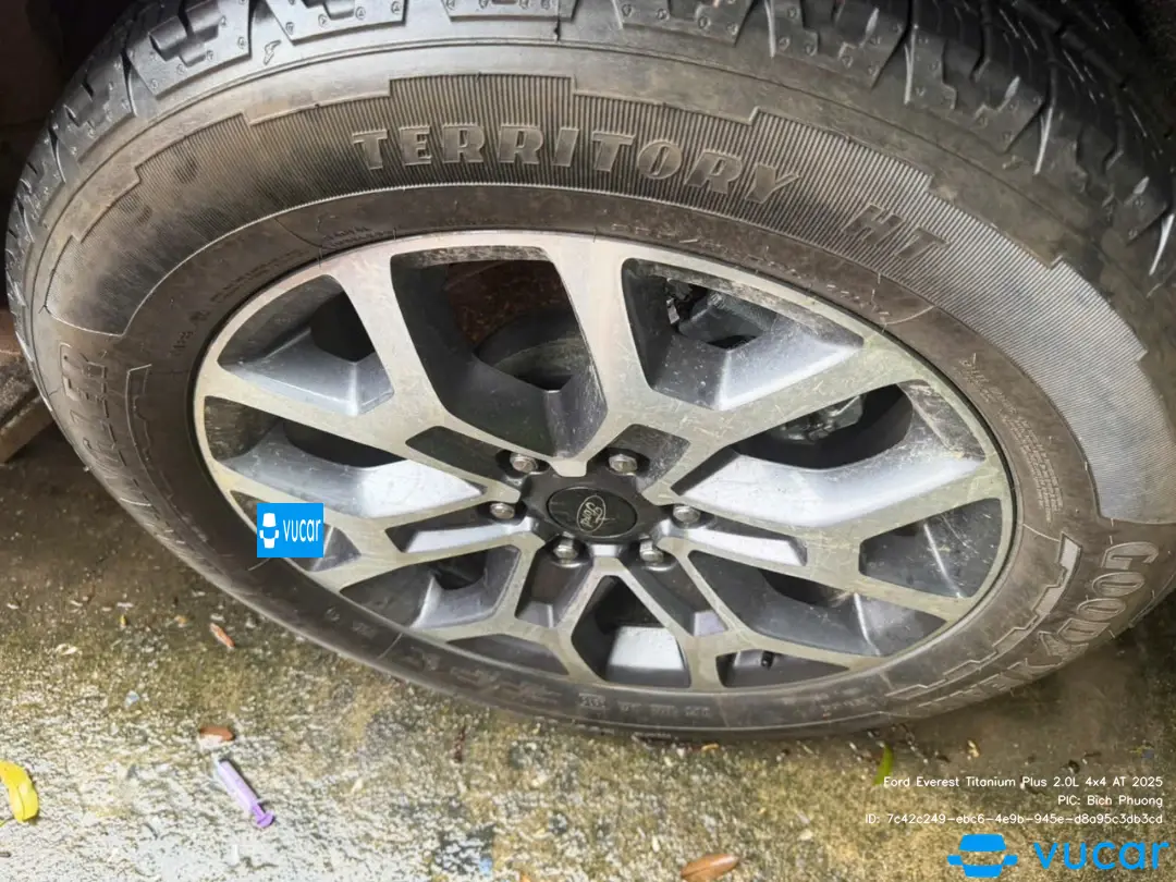 Ford Everest Titanium Plus 2.0L 4x4 AT 2025 - Ngoại thất 4